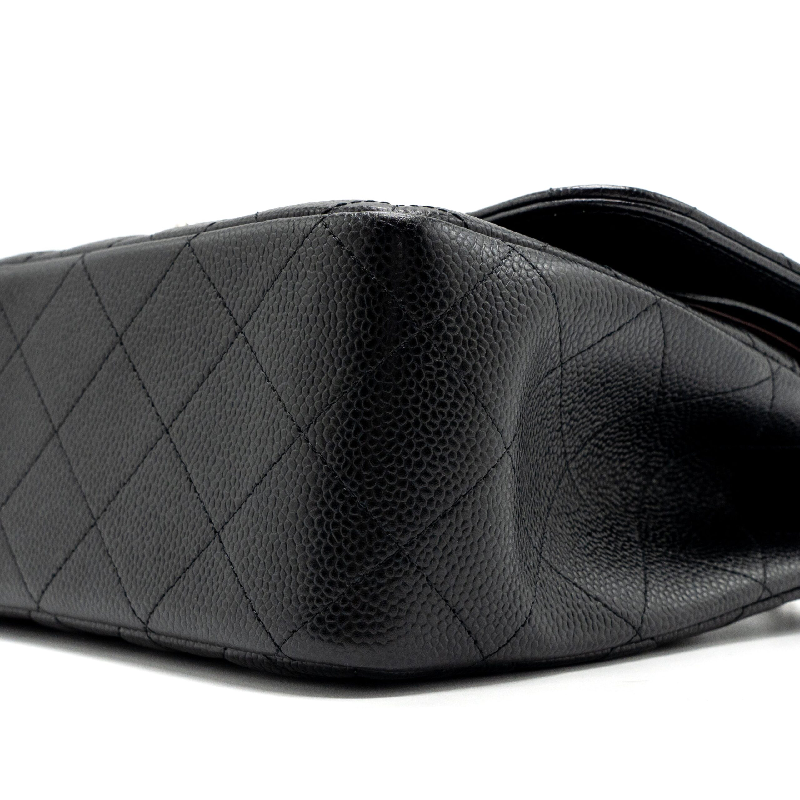 CHANEL JUMBO CLASSIC DOUBLE FLAP Caviar BLACK SHW - Image 8