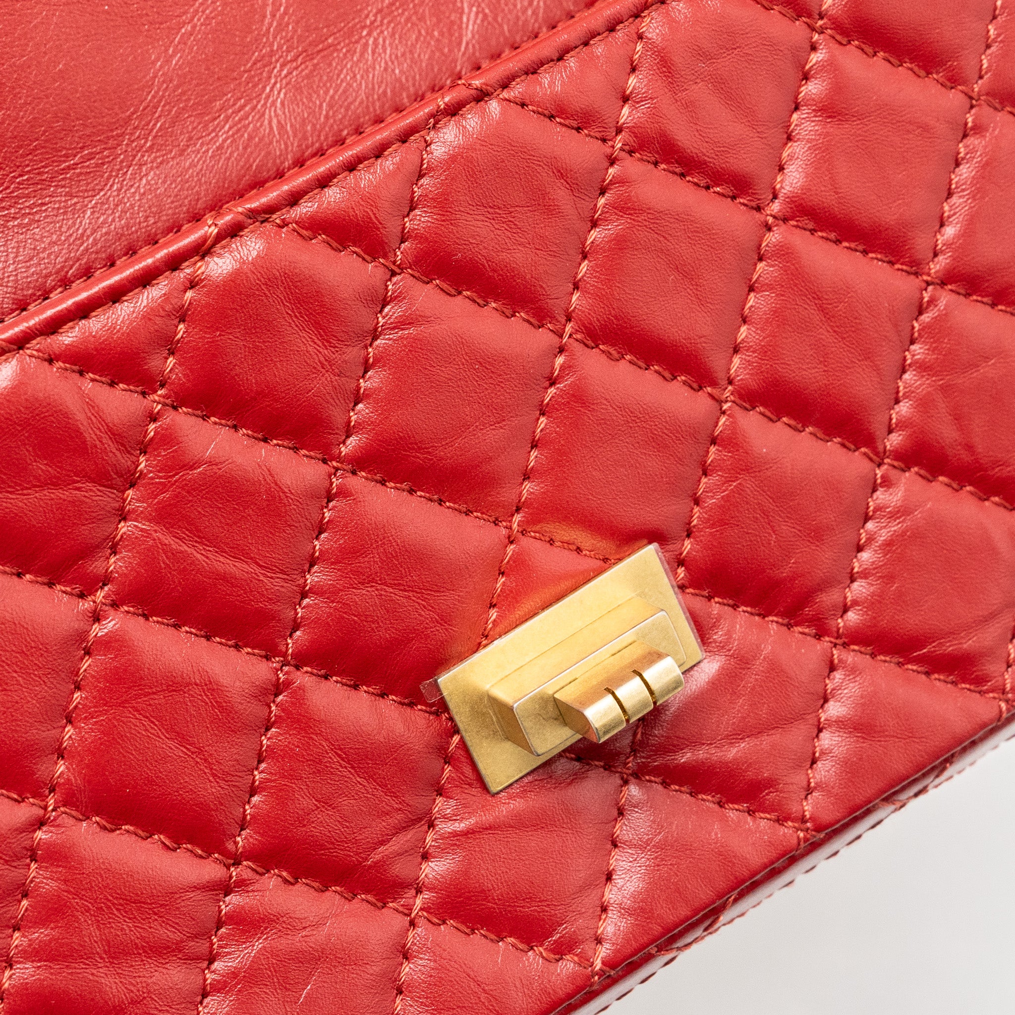 Chanel mini 2.55 Reissue flap bag aged calfskin red GHW - Image 12