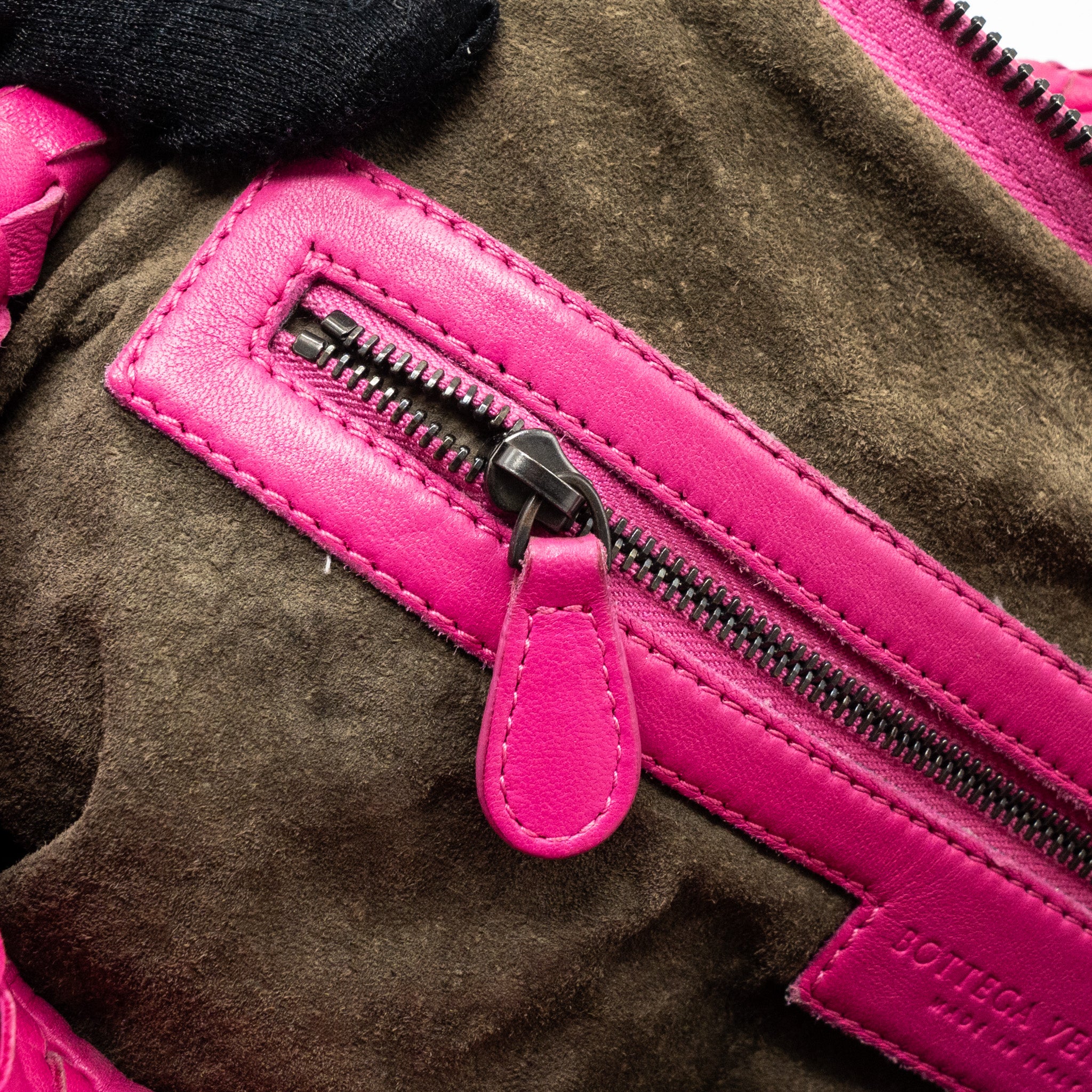 Bottega veneta intrecciato large shoulder bag Nappa pink SHW - Image 11
