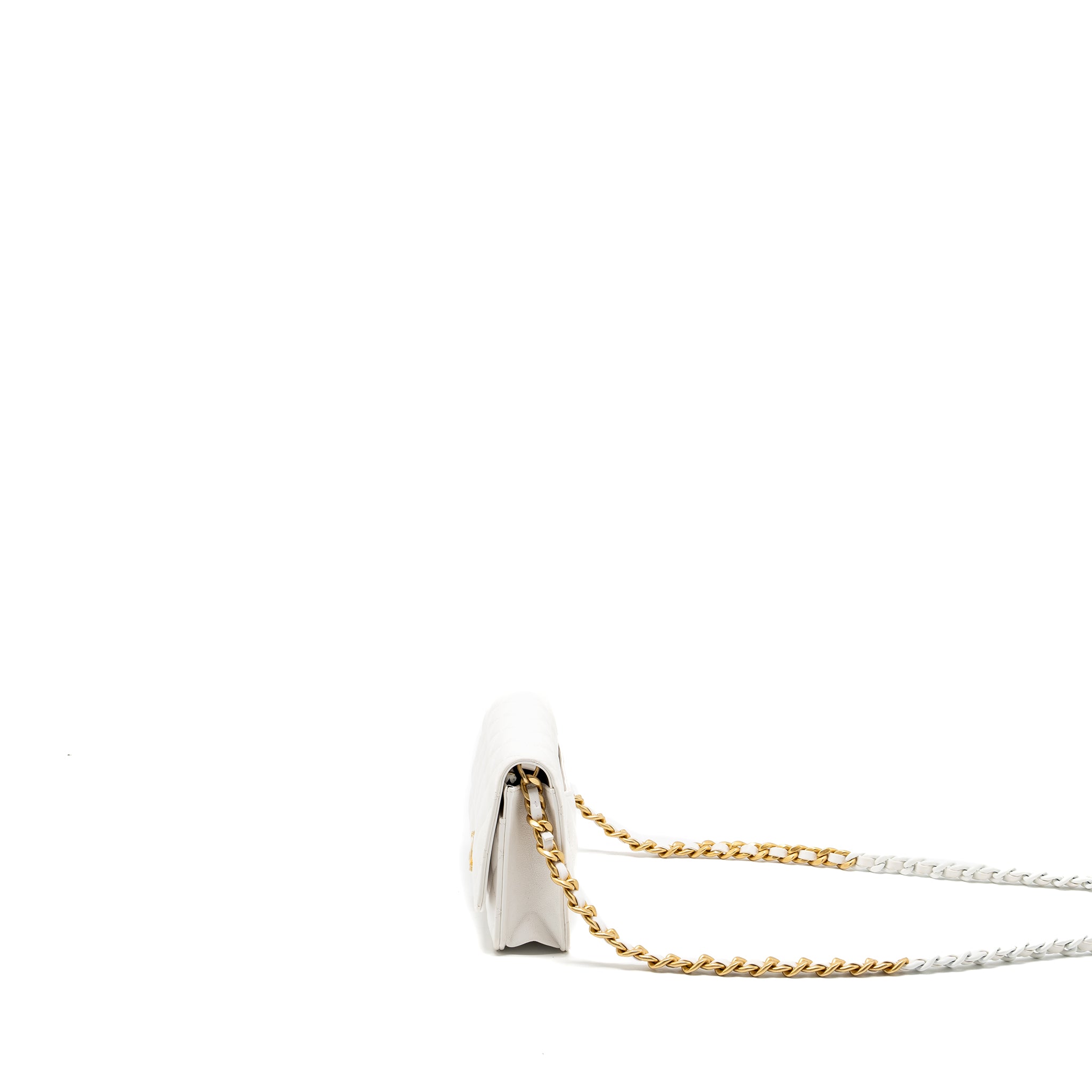 Chanel giant chain classic wallet on chain lambskin white multicolour hardware (Microchip) - Image 4
