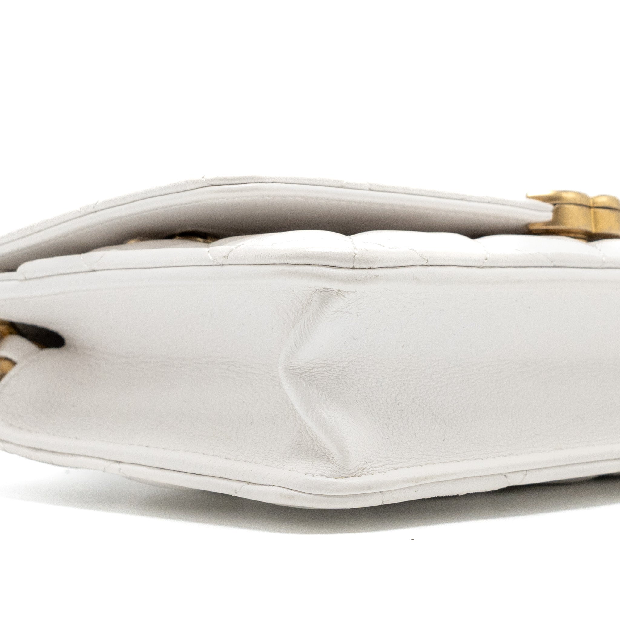 Chanel giant chain classic wallet on chain lambskin white multicolour hardware (Microchip) - Image 7