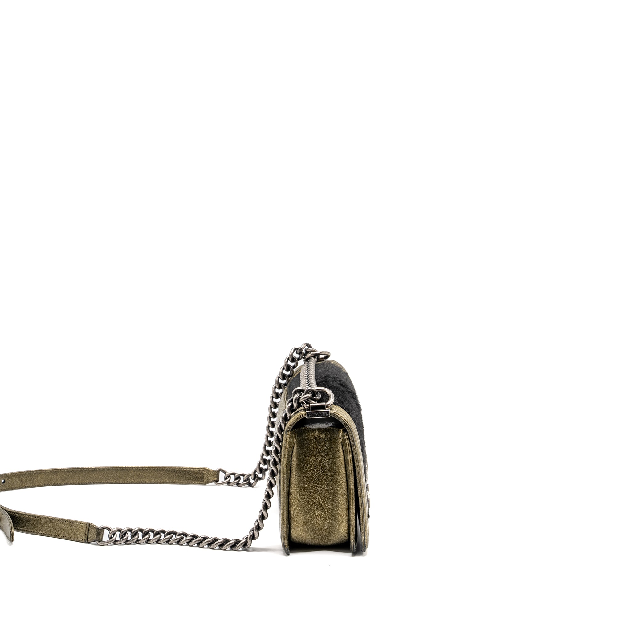 Chanel medium boy bag horsehair / calfskin black / gold ruthenium hardware - Image 3