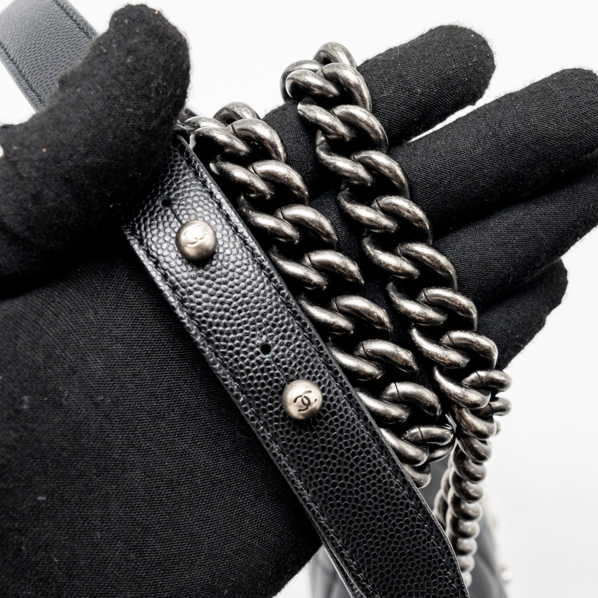 Chanel Small Boy Bag Caviar black Ruthenium Hardware (microchip) - Image 10
