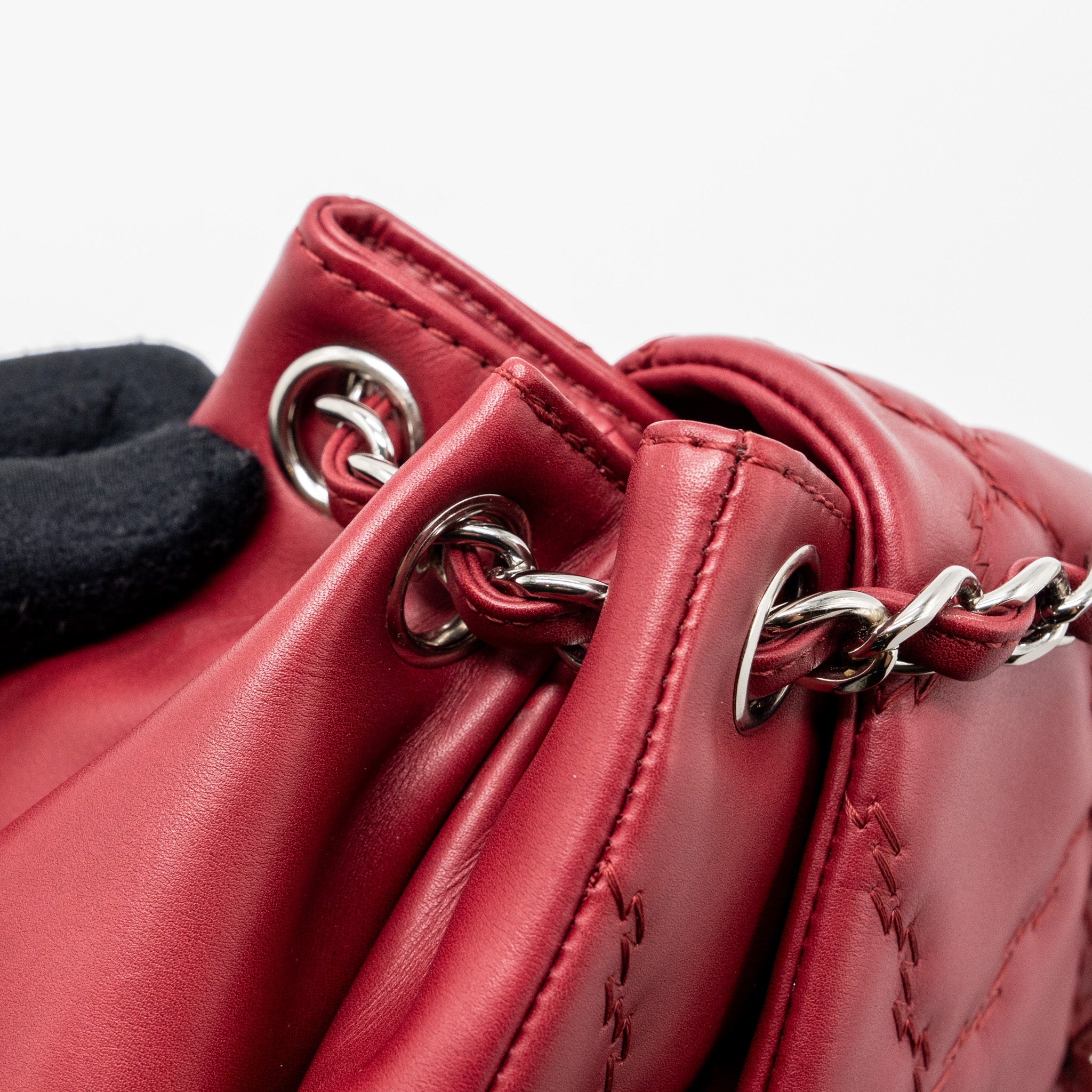 Chanel Hampton Tote Bag Calfskin Red SHW - Image 14