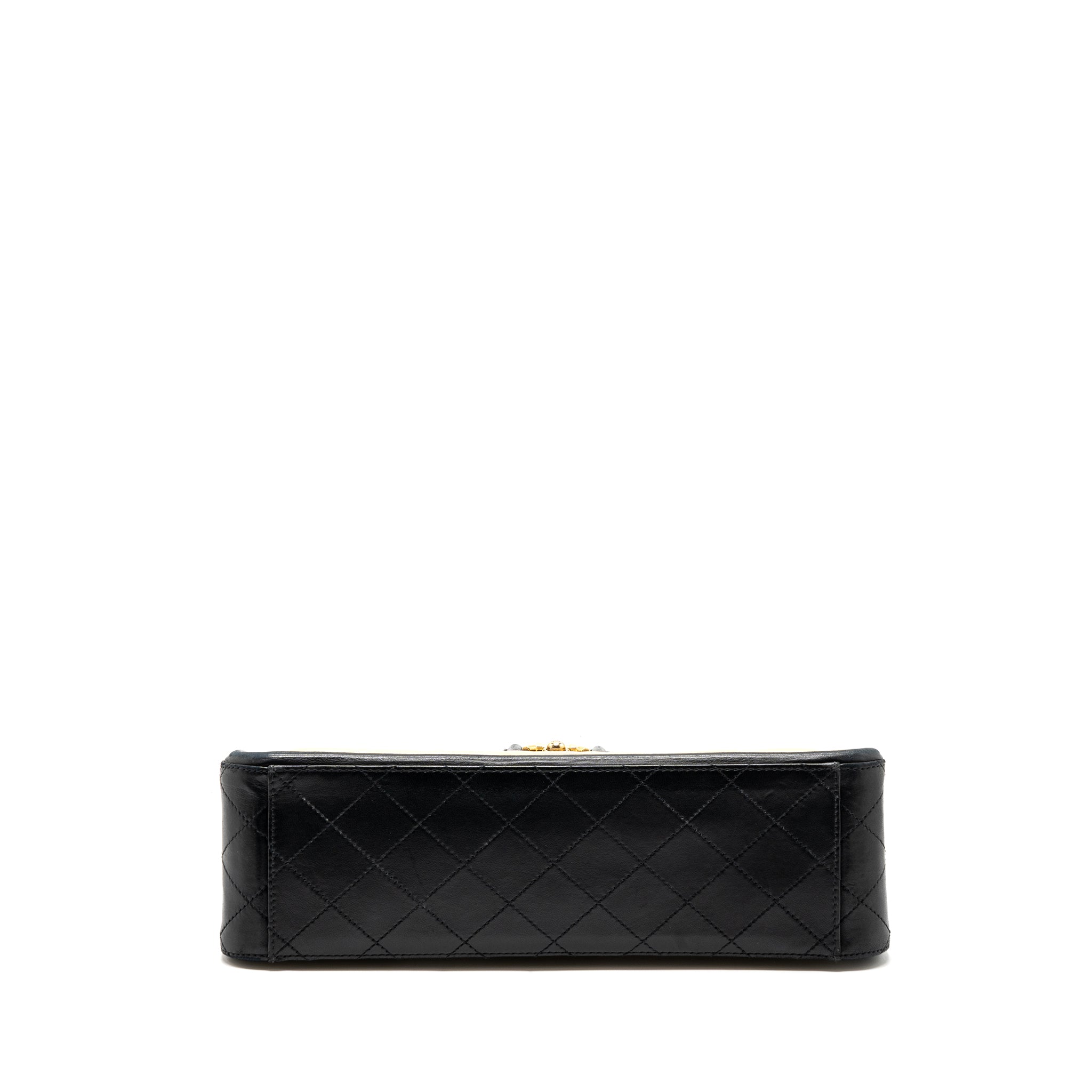 Chanel Quilted small shopping tote bag lambskin beige / black GHW - Image 5
