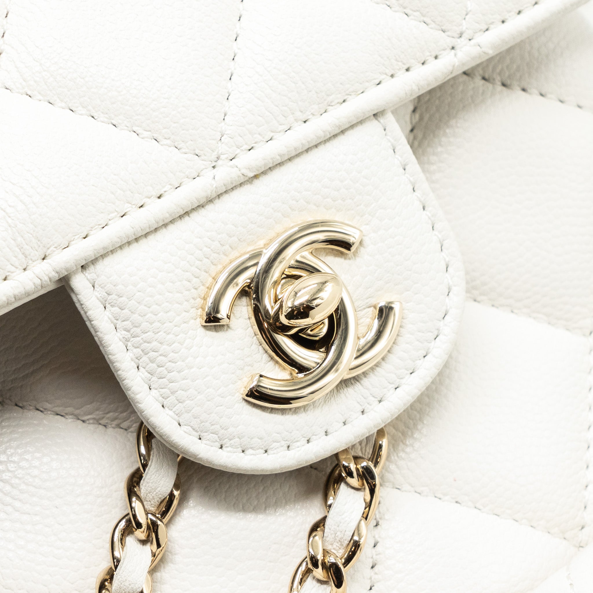 Chanel 22s mini backpack Grained calfskin white LGHW(Microchip) - Image 8