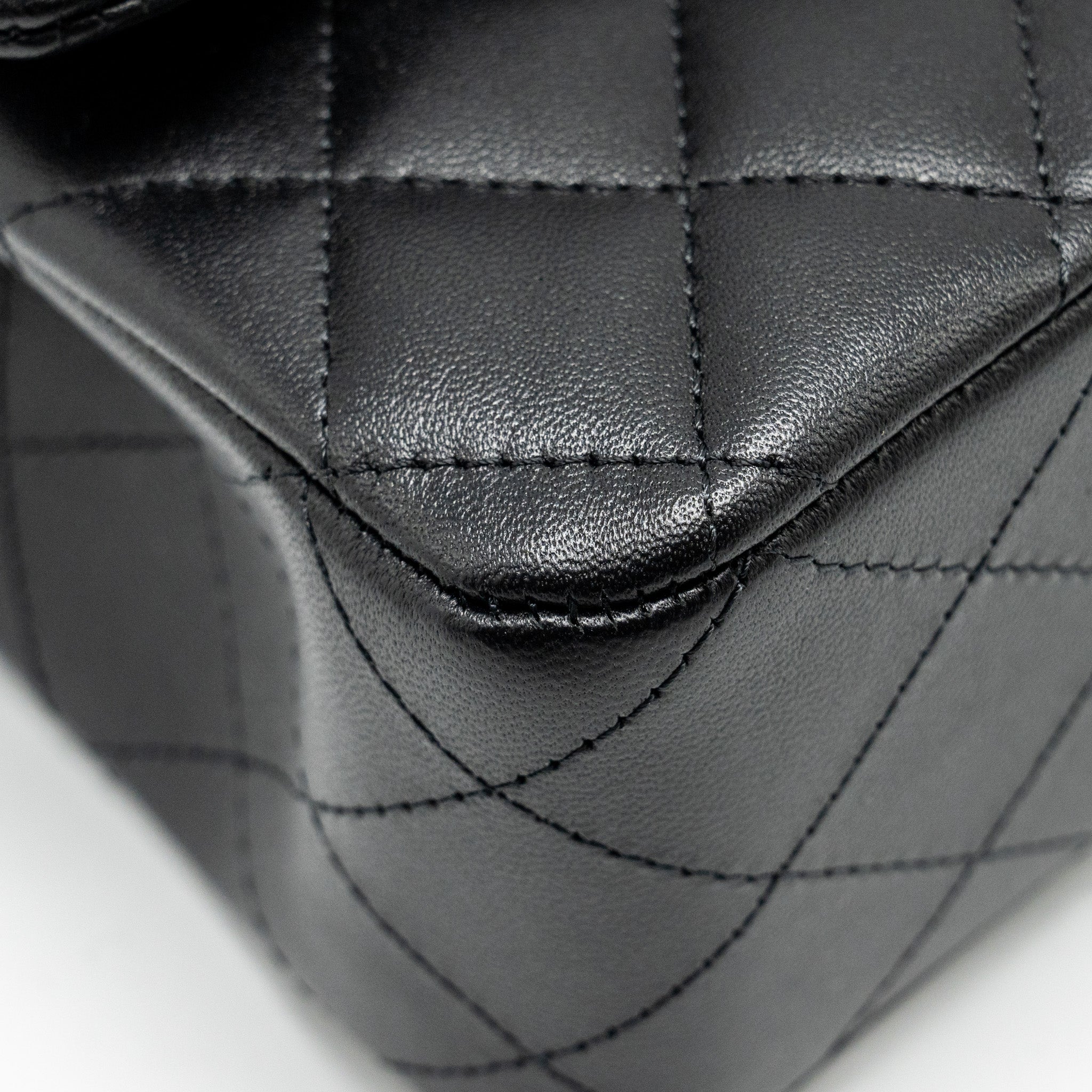 Chanel Medium Classic Double Flap Bag Lambskin Black SHW (microchip) - Image 9
