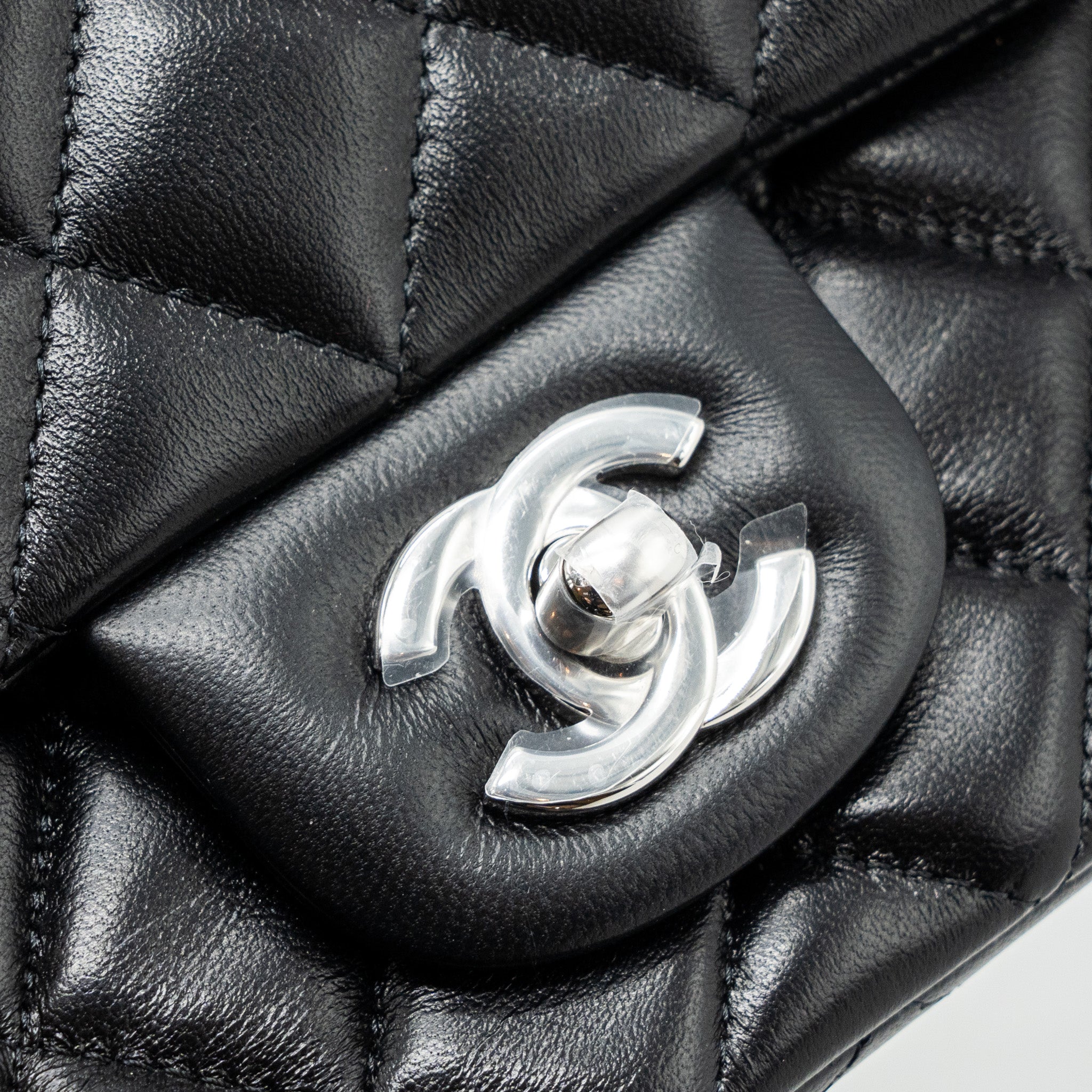 Chanel classic mini rectangular flap bag lambskin black SHW (microchip) - Image 8