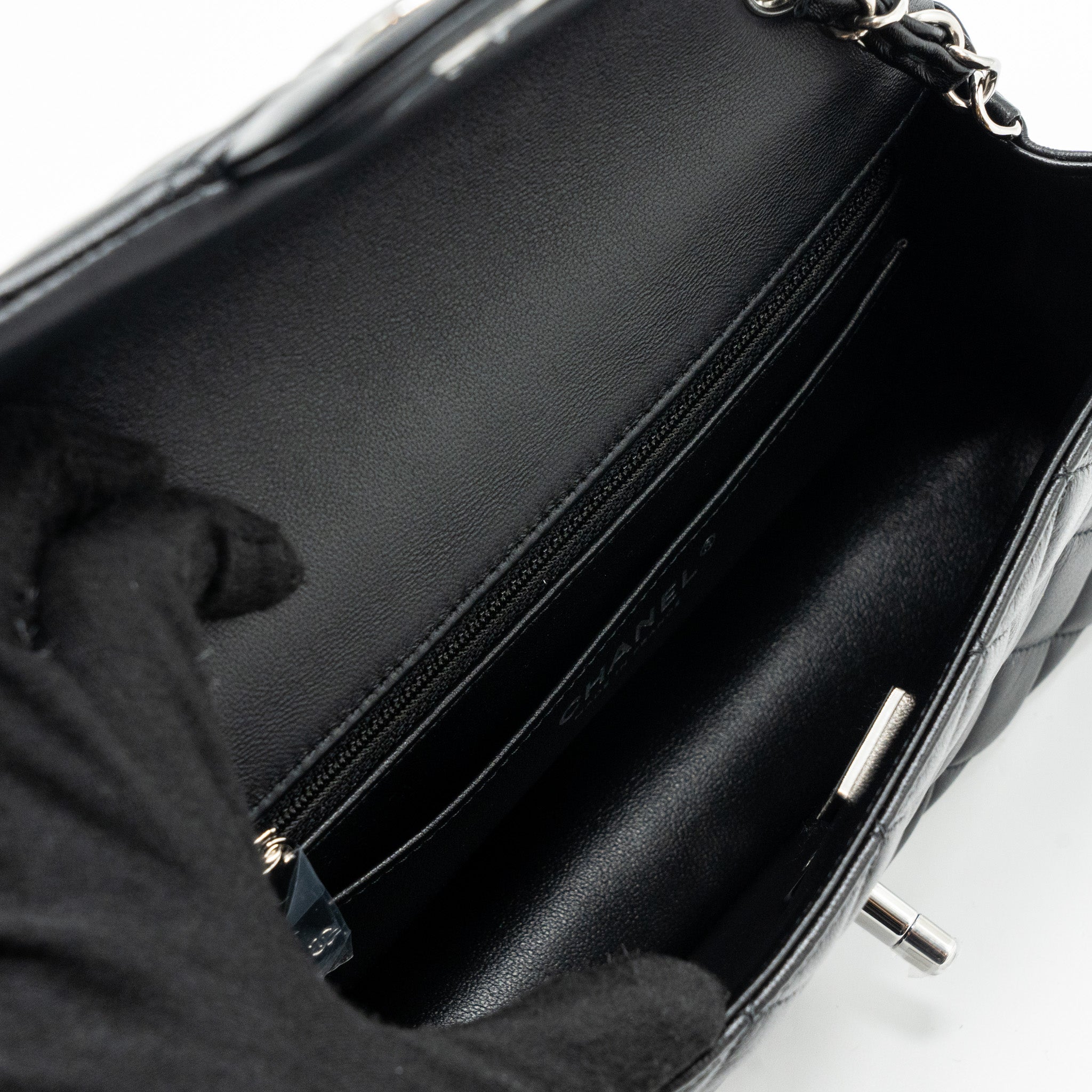 Chanel classic mini rectangular flap bag lambskin black SHW (microchip) - Image 12