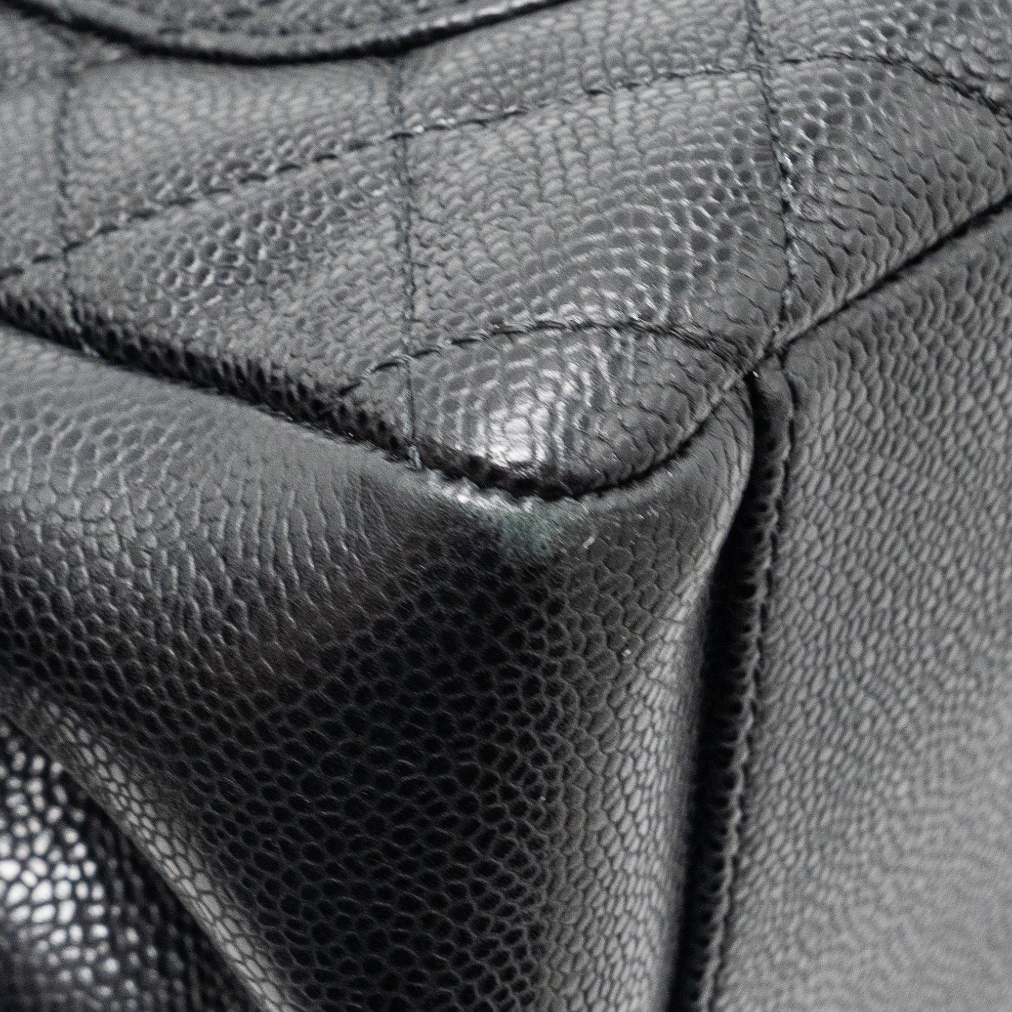 Chanel grand shopping tote bag caviar Black GHW - Image 13