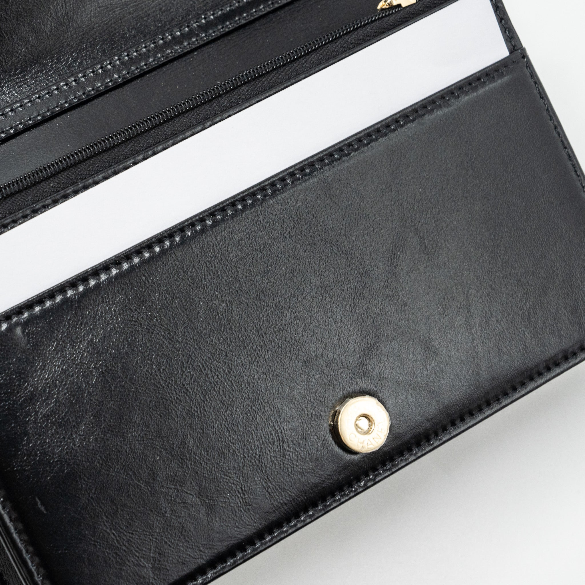 Chanel 24C 31 wallet on chain shiny calfskin black LGHW (Microchip) - Image 11