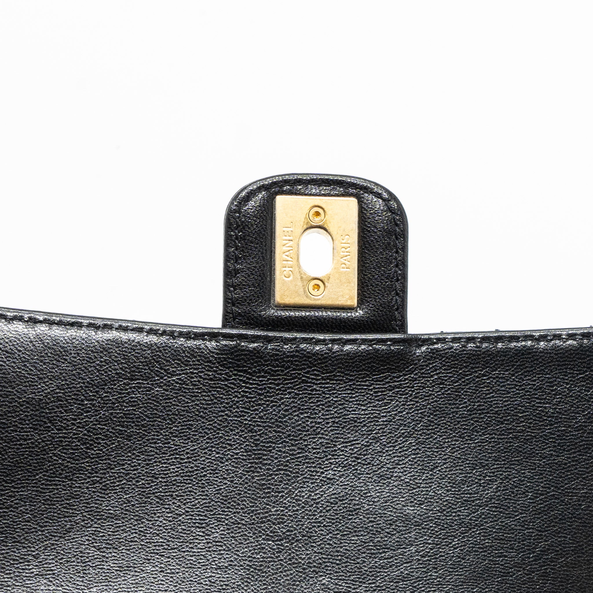 Chanel 22K retro new square large flap bag goatskin black GHW (microchip) - Image 10