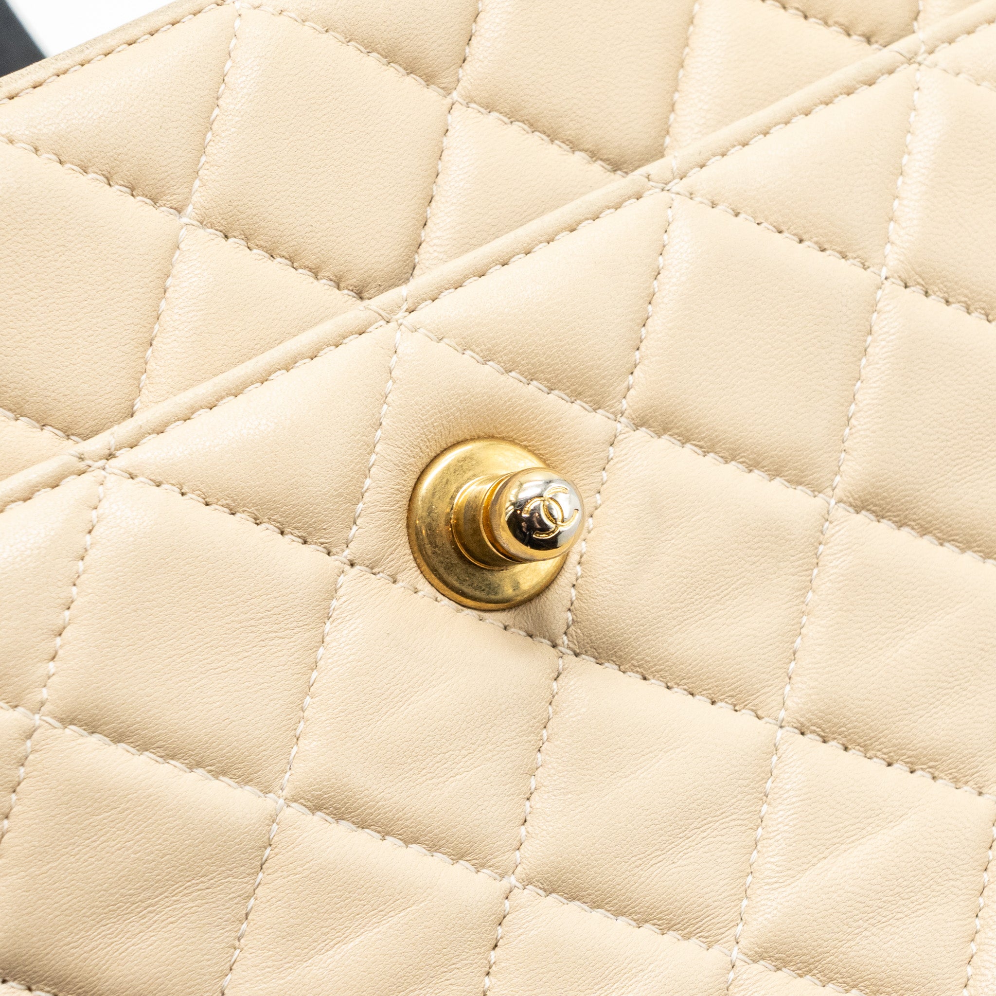 Chanel Quilted small shopping tote bag lambskin beige / black GHW - Image 11