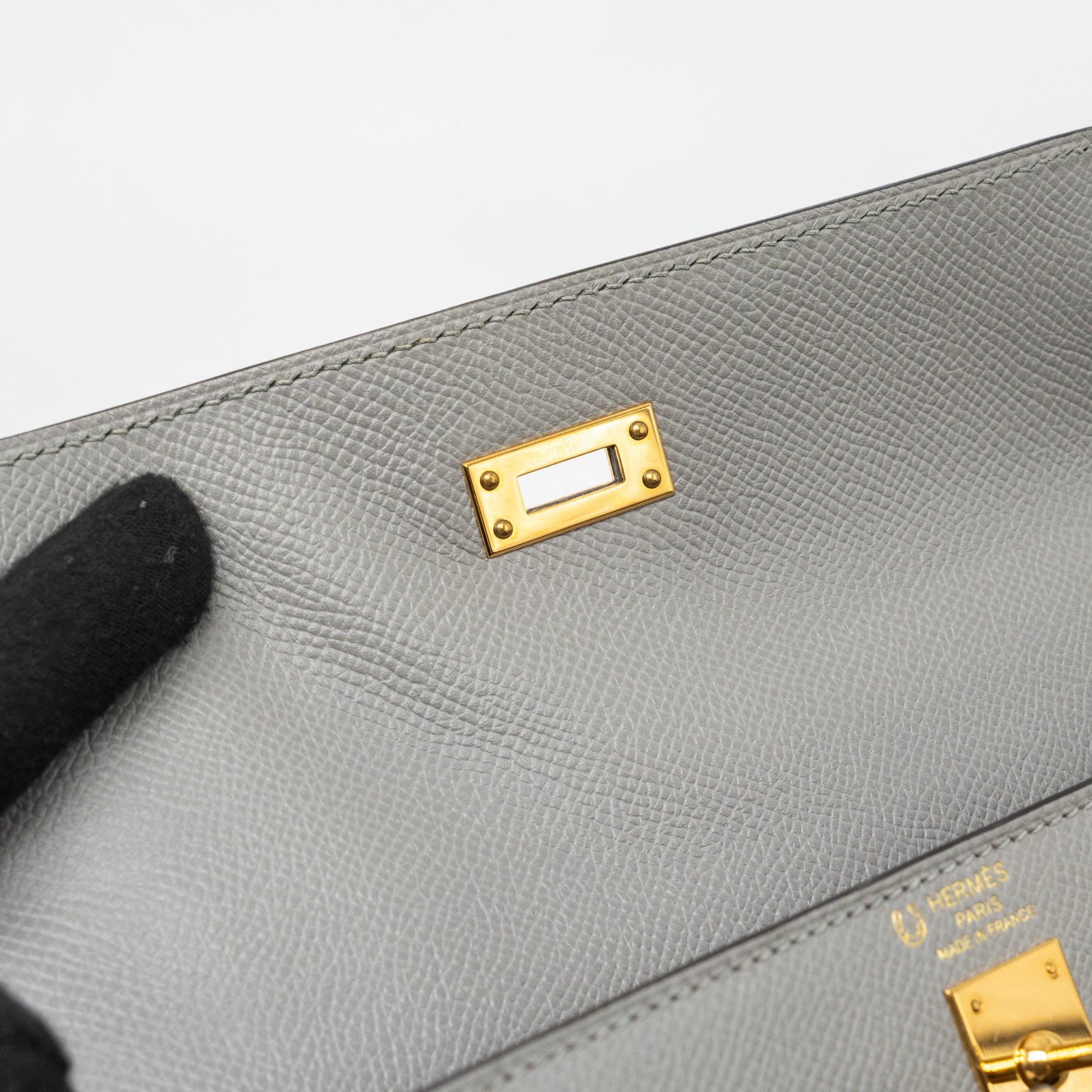 Hermes Kelly 25 Special Order Epsom Gris Motte / Rose purple GHW Stamp C - Image 13