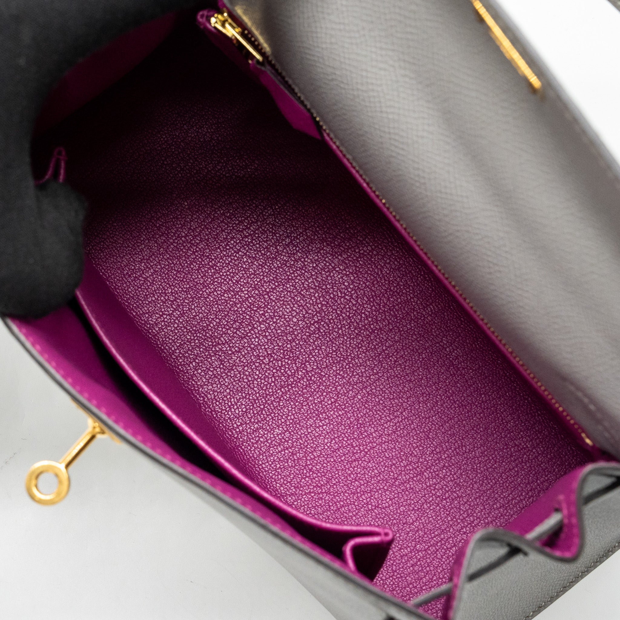 Hermes Kelly 25 Special Order Epsom Gris Motte / Rose purple GHW Stamp C - Image 14