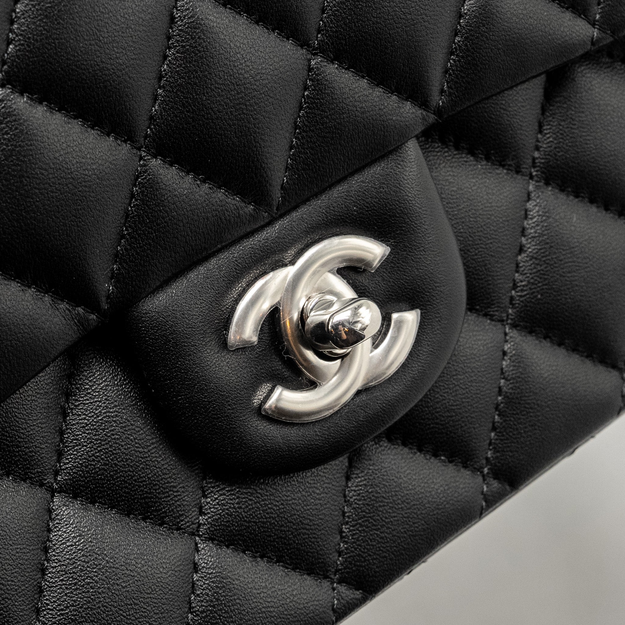 Chanel Medium Classic Double Flap Bag Lambskin Black SHW (microchip) - Image 12